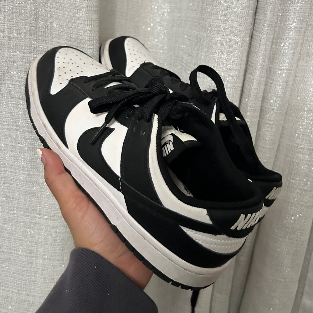 Nike Kids Black and White Sneakers